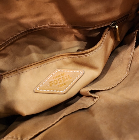 Fossil Navy/White Nautical Crossbody - Picture 3 of 4